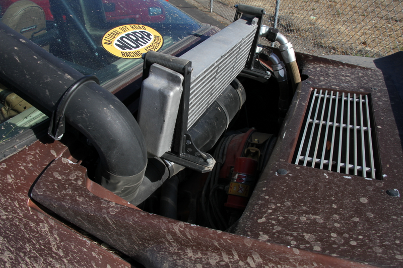 Illustration for article titled This Mud-Splattered 911 Targa Rally Car Is The Best Kind Of Porsche